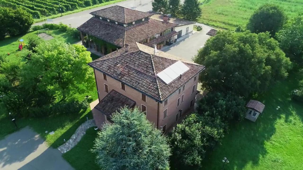 Albergo Da Ca' Vecia Spilamberto Exterior photo